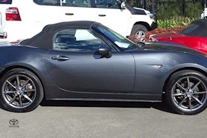 Toyota mx 5